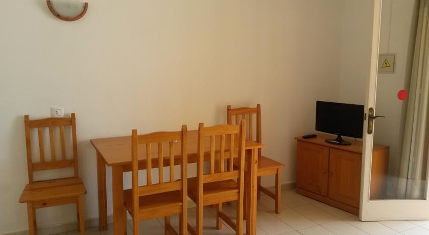 Apartamentos Ses Anneres Cala'N Blanes  Bagian luar foto